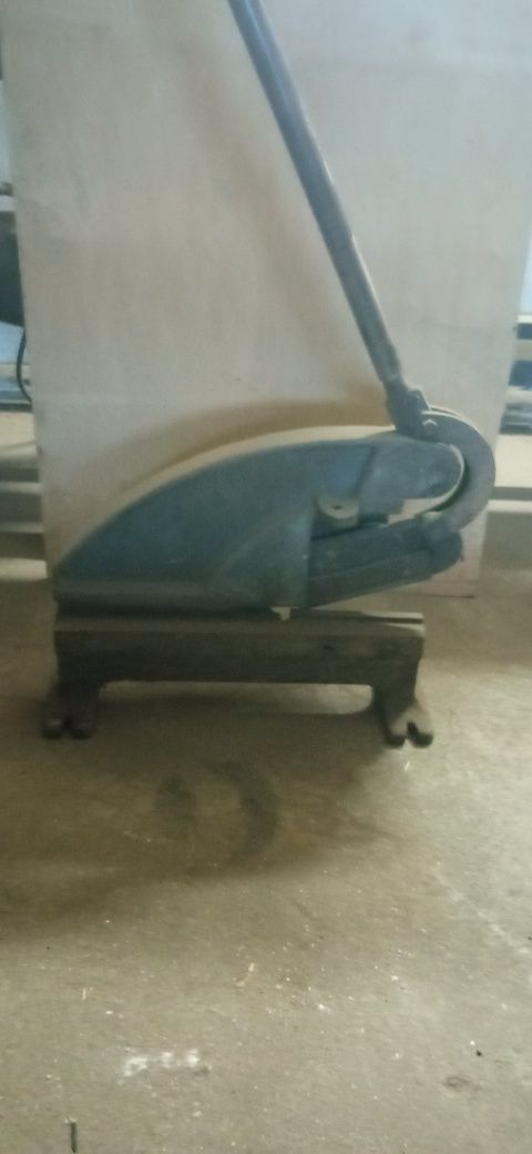 Gilotyna ręczna do blachy