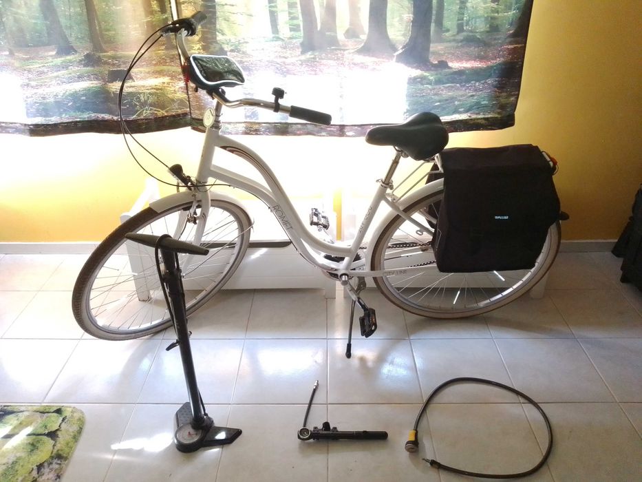 Bicicleta Urbana com acessórios