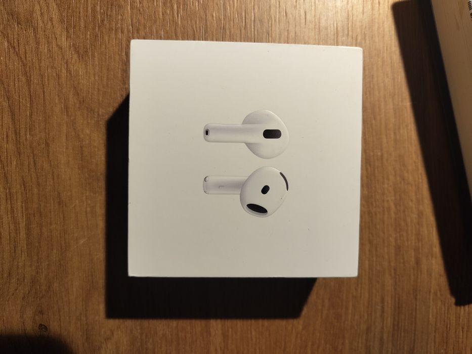 Apple AirPods 4 (MXP63) – Нові, не розпаковані