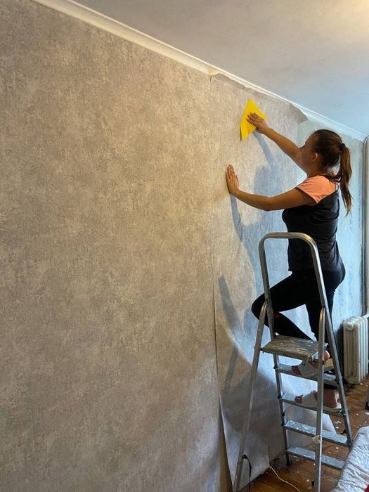 Поклейка обоев Укладка плитки Покраска потолка