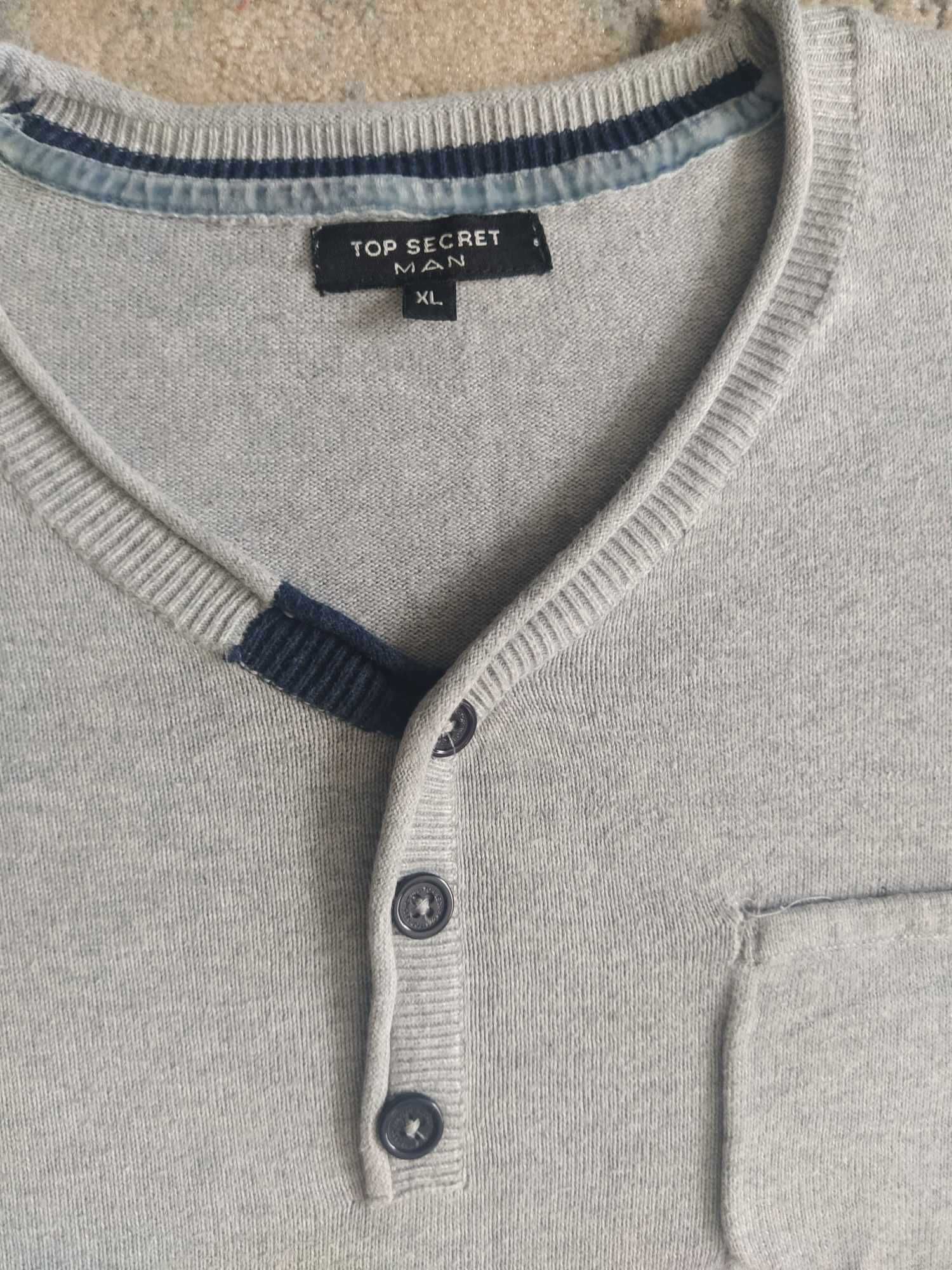Siwy sweter męski Top Secret