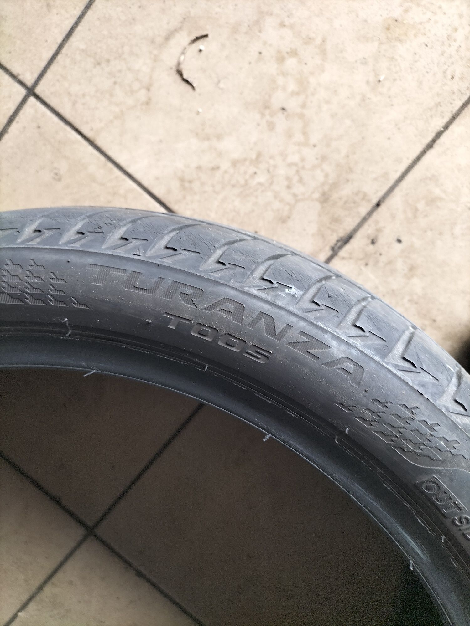 Opona Bridgestone turanza T005 225/40r18