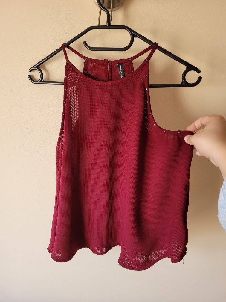 Zwiewny top na ramiączkach Stradivarius rozmiar L