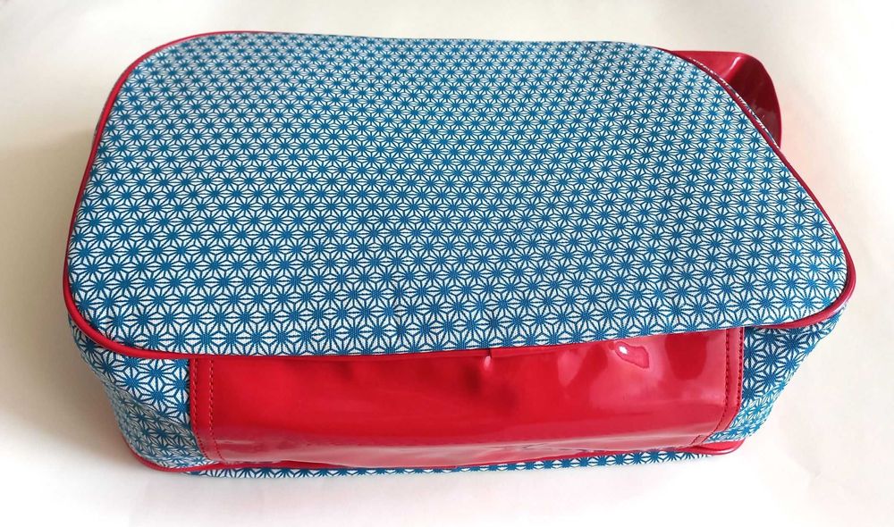 Mini walizka Baker made with love