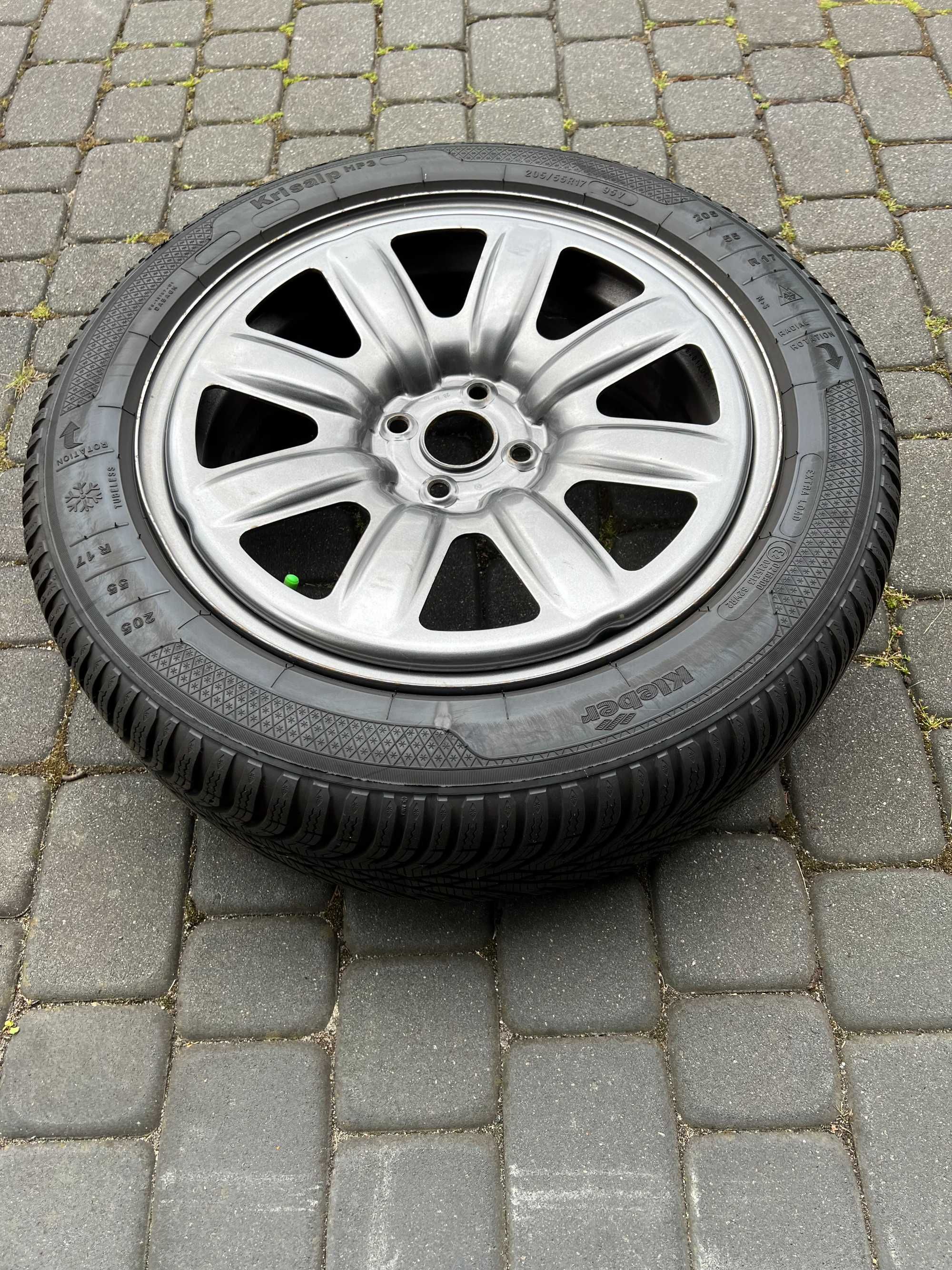 Komplet kół zimowych KIA Stonic