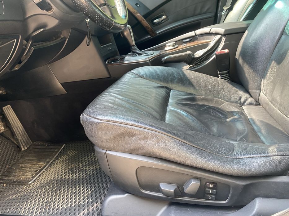 Продам БМВ Е60 530D