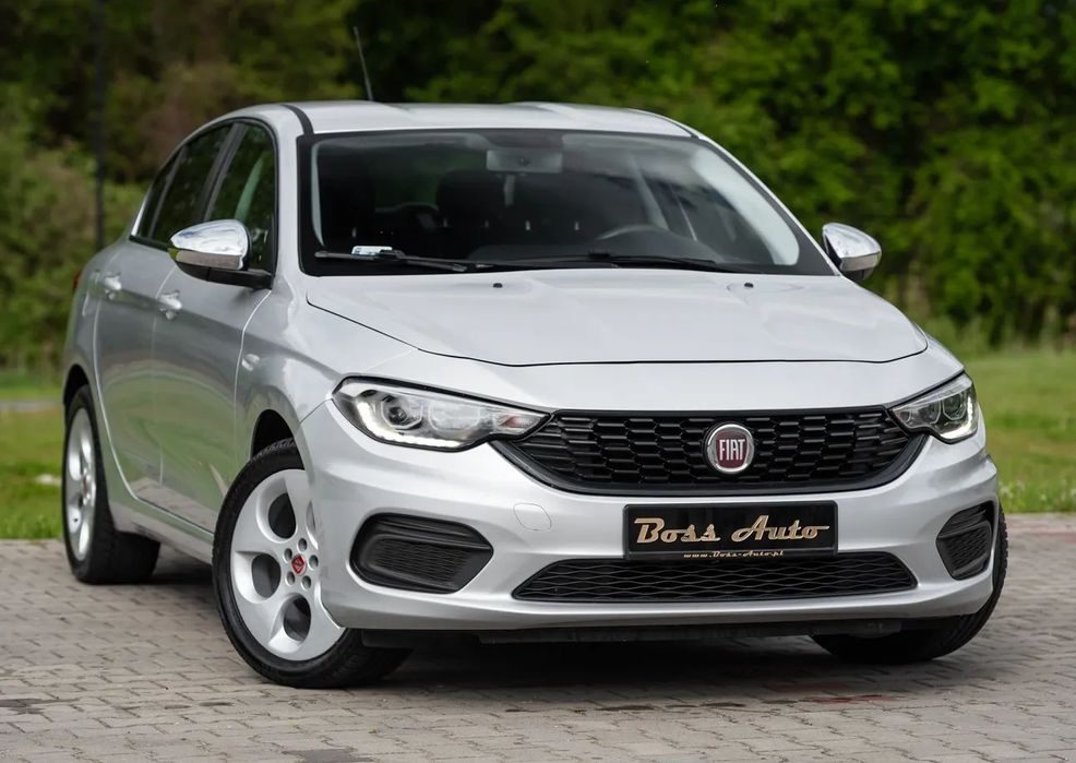 Fiat Tipo 1.4I 95Km Ledy Navi Pdc Alu Serwis Gwarancjia !! Salon