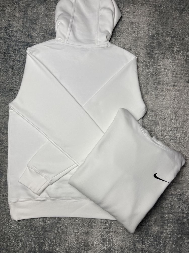 Bluza Basic Nike  Biała XL *NOWA* z kieszenią i kapturem