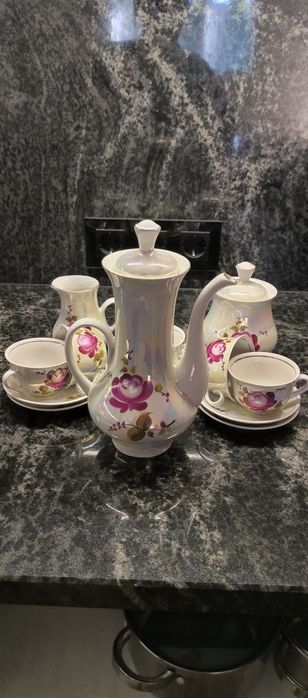 Кавовий сервіз .