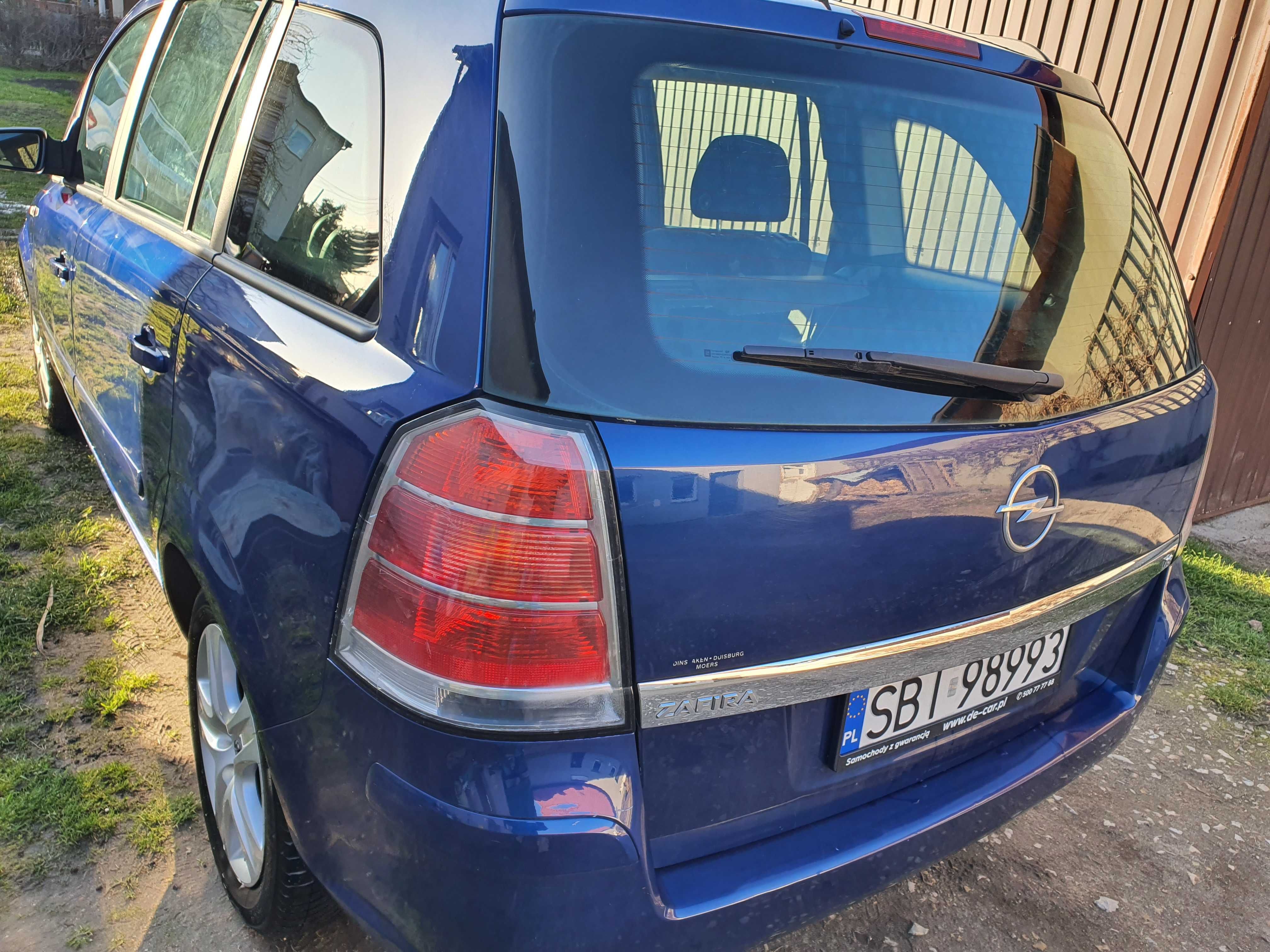 Sprzedam Opel Zafira 1.8 Family