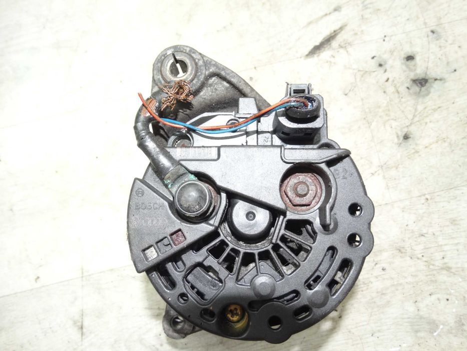 Генератор Skoda Fabia Шкода Фабія 1999-2003 1.0 1.4 бензин 047903015Q