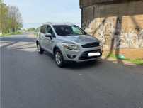 Ford Kuga 4x4 / Hak / Klimatyzacja / Bez wkładu finansowego