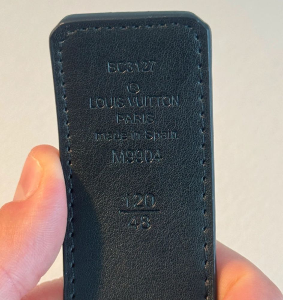 Pasek Louis Vuitton ze Czarna Klamra 115cm