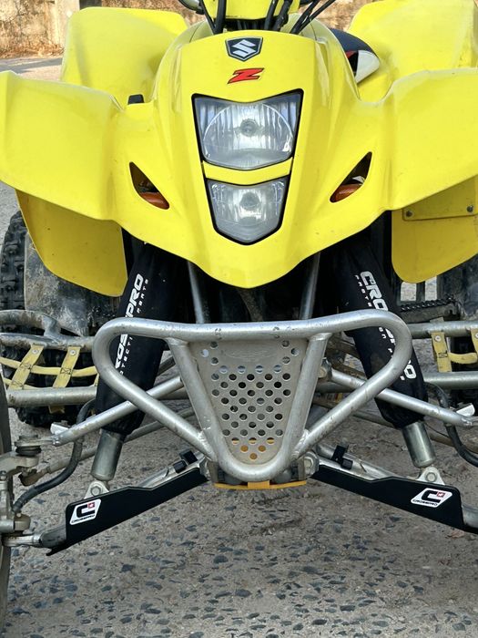 Suzuki  Ltz como NOVA