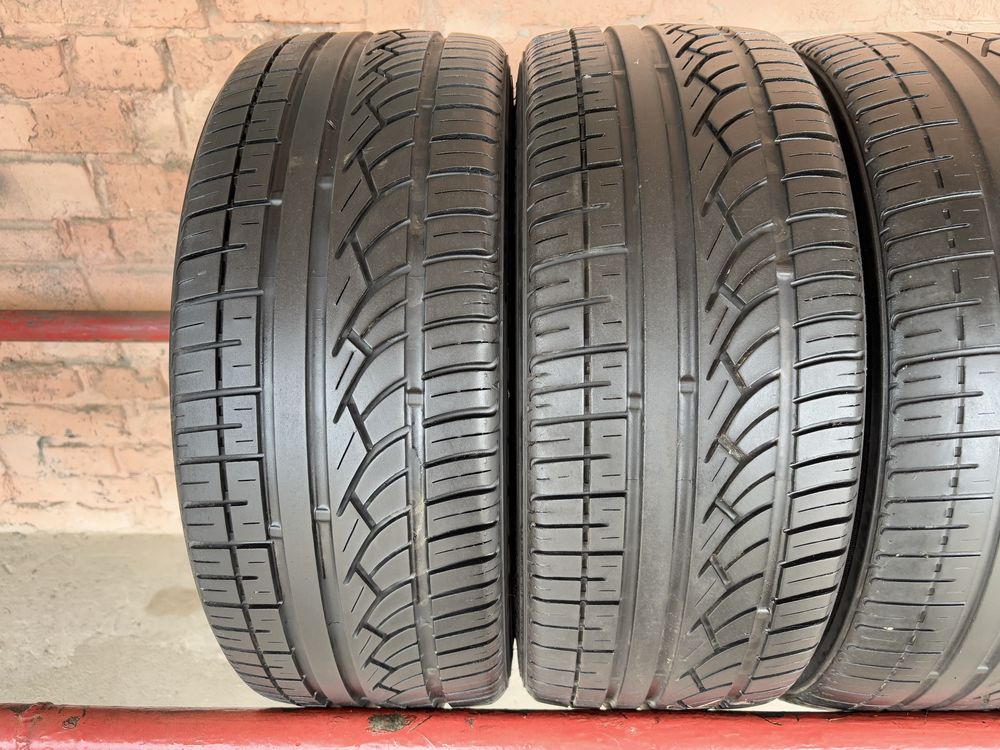 Комплект літніх шин 195/45R16 Kumho