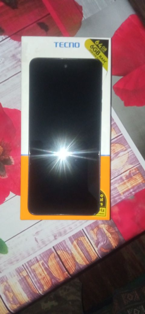 Продам-Tecno-Spark-GO-2024.   3+1/64gb.  1.