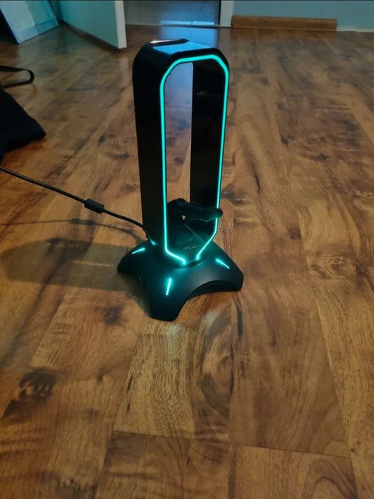 Stojak na słuchawki Genesis