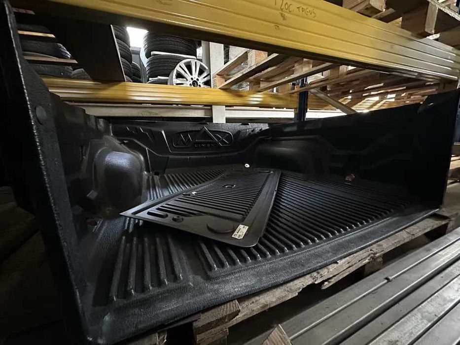 Fundo / Protecção caixa VW Amarok