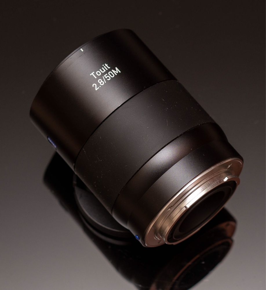 Carl Zeiss Makro Planar 2,8/50 Touit