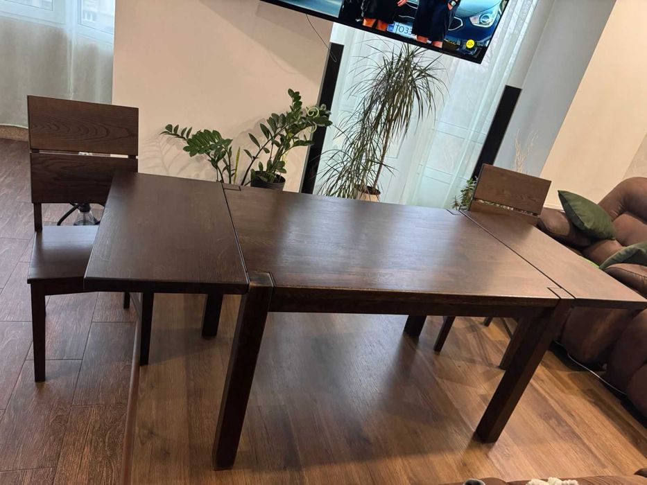 Дубовий стіл 120-200см розкладний + 2 дерев'яні стільці, ТОВ ЛОРІ