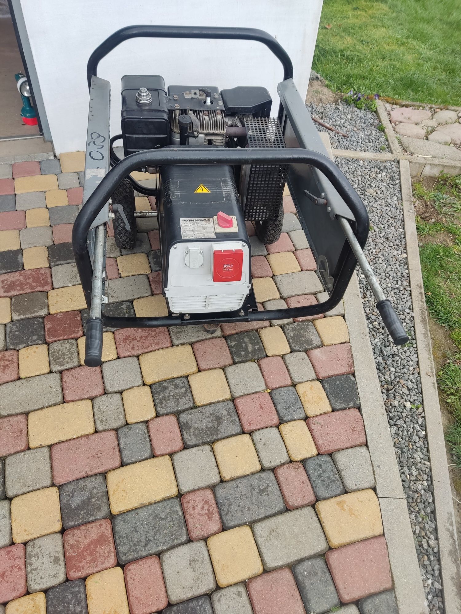 Agregat prądotwórczy Elektra Beckum/Briggs Stratton