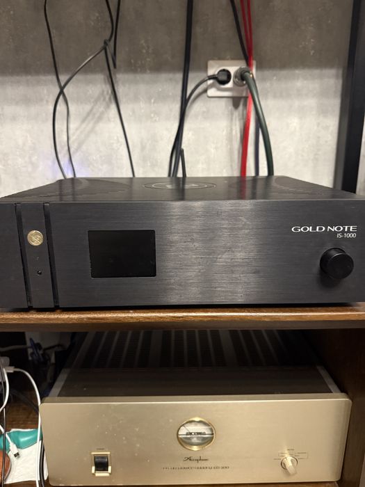 Продам интегральный усилитель Gold Note IS-1000