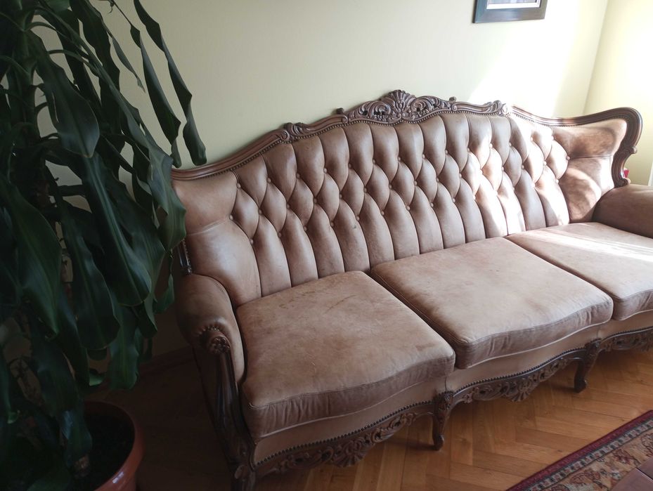 Sofa typu Ludwik używana w dobrym stanie