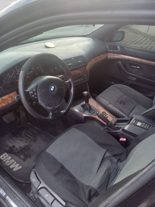 Продам BMW 5  Є39