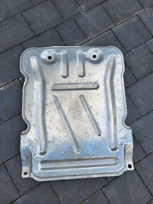 SEAT SKODA VW T-ROC OSŁONA PŁYTA SKRZYNI BIEGÓW 500825230