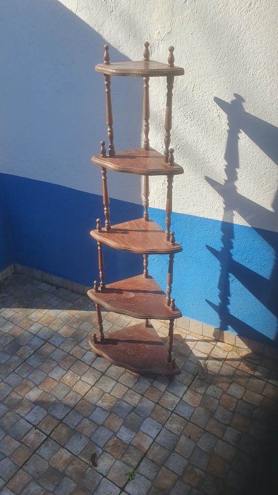 Floreiras de canto