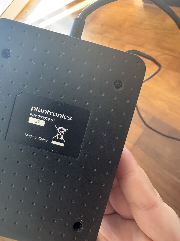 Carregador Plantronics para auscultadores