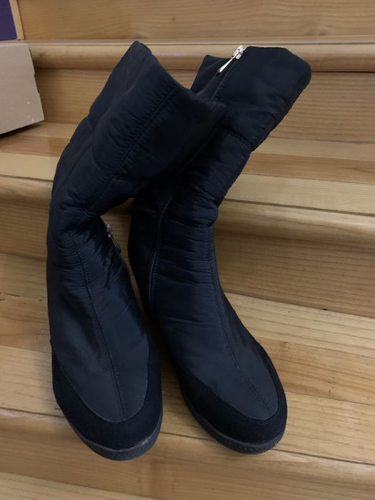 Чоботи дутікі зимові жіночі