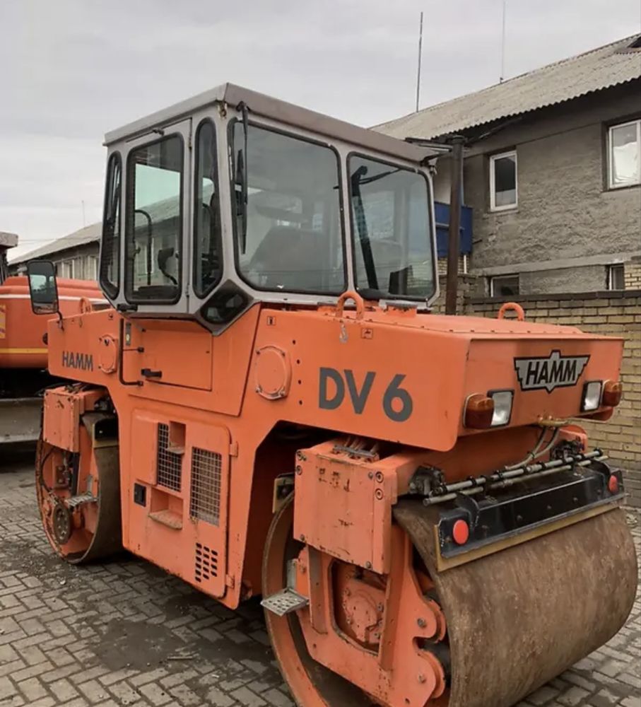 Продаю дорожній вібраційний каток Hamm DV6