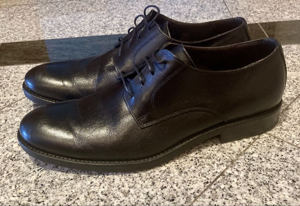 Sapatos homem 45