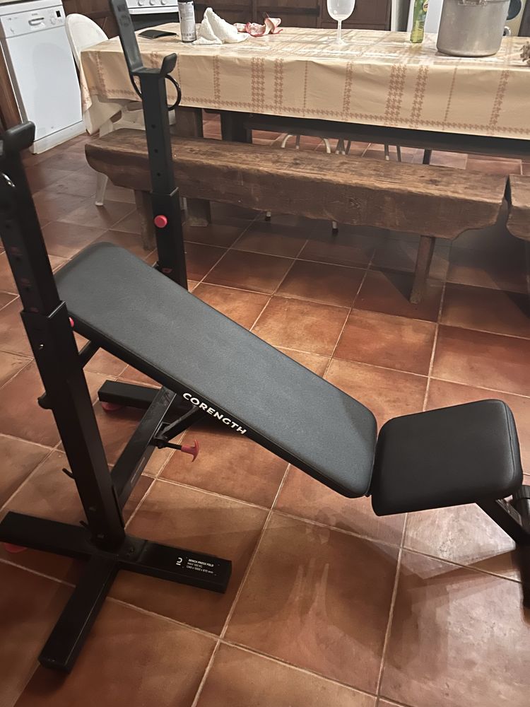 Banco bench press + barra 8kg+ caixa de pesos