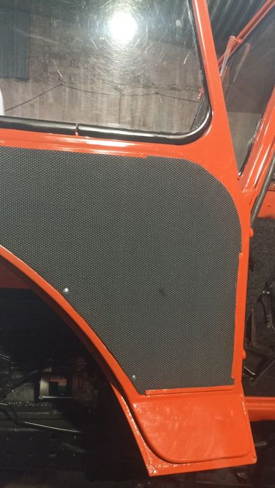 МТЗ 80 БІЛОРУС водяне охолодження