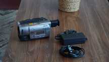 Kamera analogowa Sony CCD-TR617E VIDEO8 XR NightShot Retro Sprawna