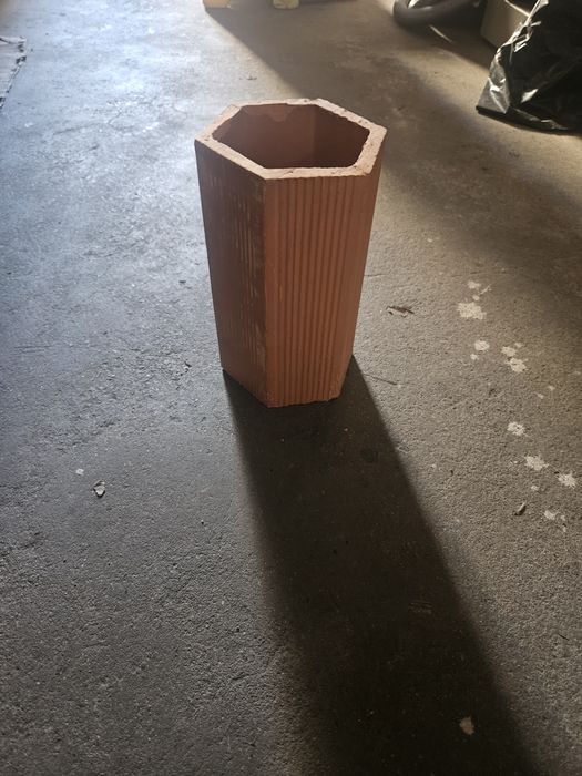 Garrafeira em tijolo - individuais