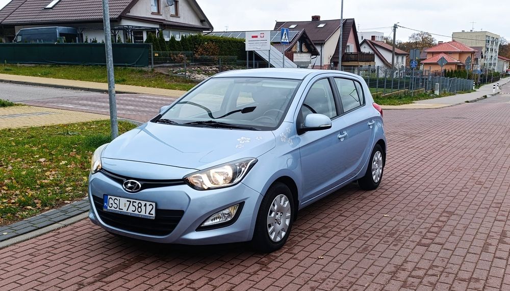 Hiundai i 20 1.2 benzyna 86 km 2012 rok Lift Tylko 82 tyś km Klima