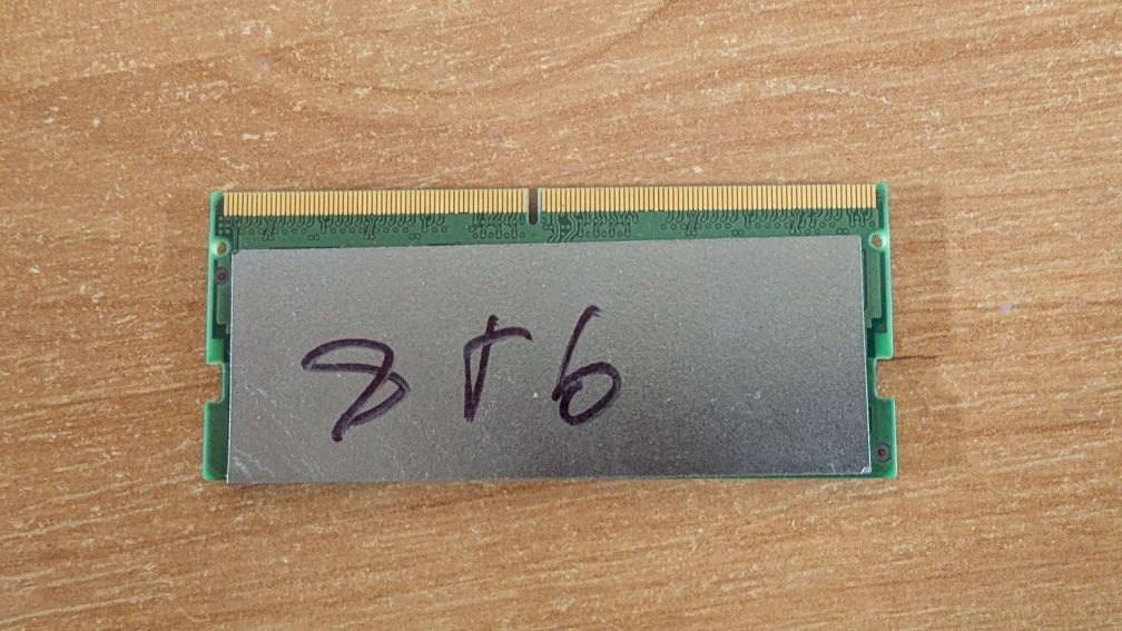 Оперативна пам'ять Samsung DDR5 2x8GB SODIMM - надійна класика