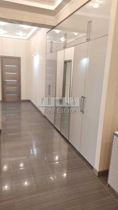 Продаж 2к квартири, бул. Лесі Українки, 7А, Печерськ