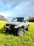 Mitsubishi Pajero Mitsubishi Pajero 4 off-road doinwestowany x2 blokady