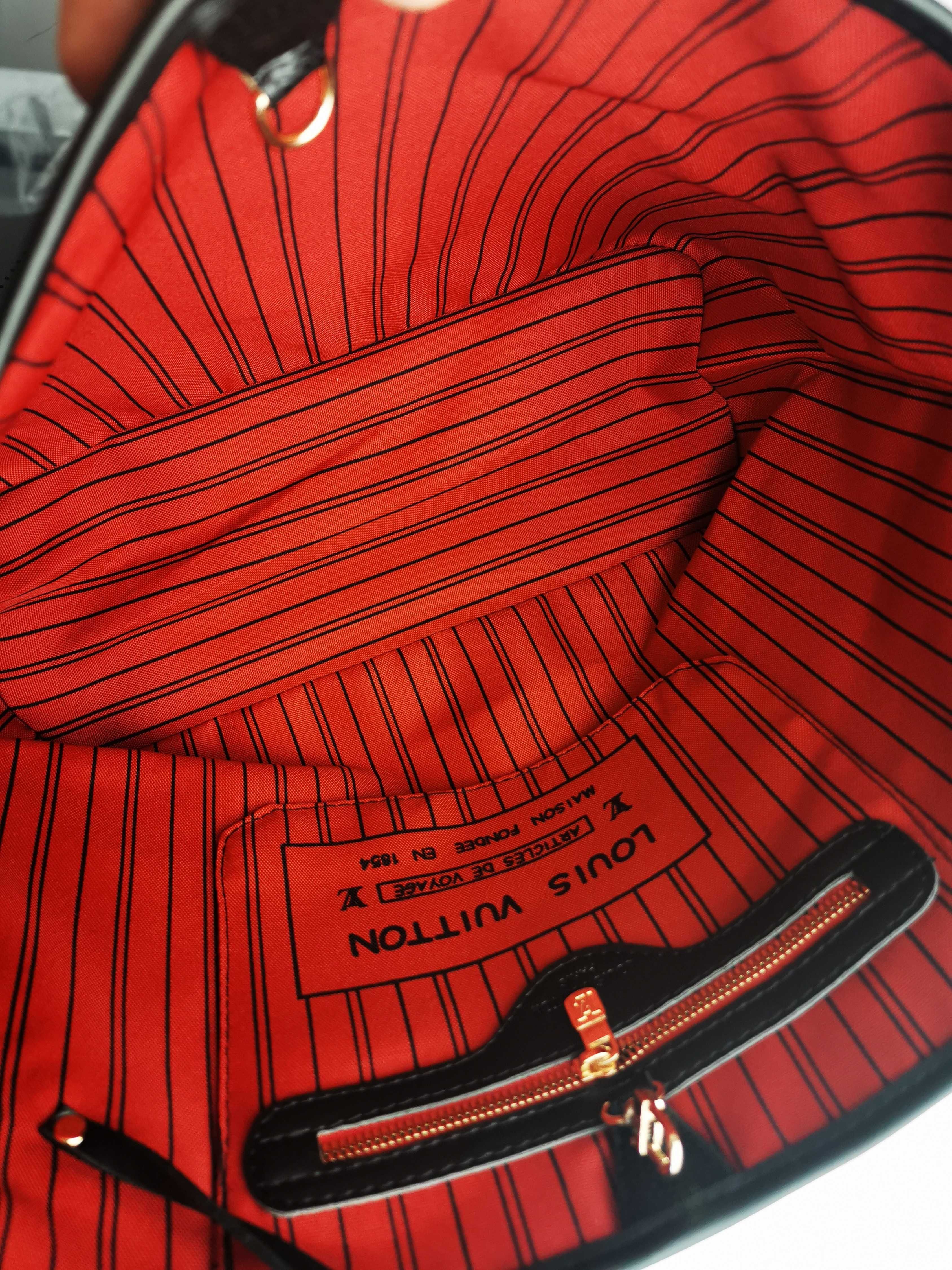 Torebka Louis Vuitton Torba wytłaczana czarna Premium