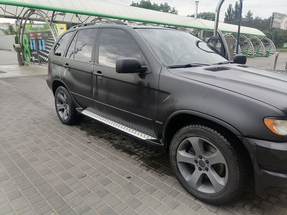 Продам bmw x5 e53