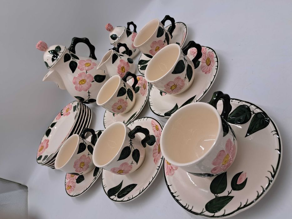 Serwis śniadaniowy kawowy Villeroy Boch Wild Rose kawowy dzika róża