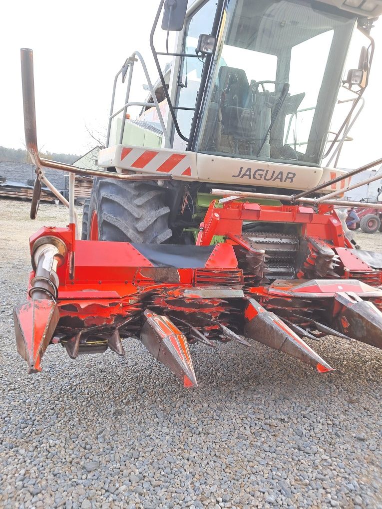 Sieczkarnia Claas Jaguar 830