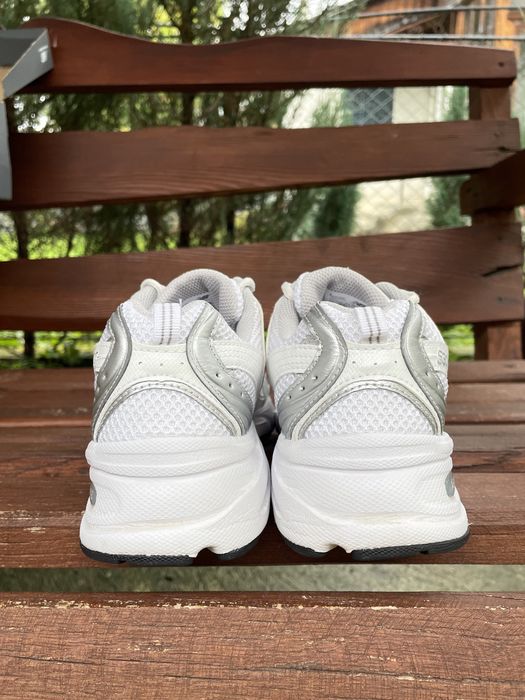 Оригінальні new balance 530 ню беланс