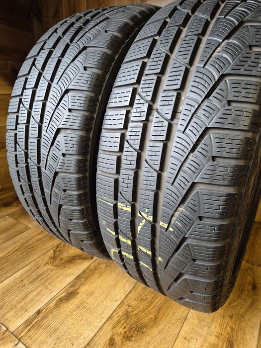 225/50/17 Pirelli para zima 6,5mm 22r RSC RunFlat ssr