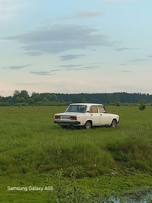 Хорошая машина едит бодро