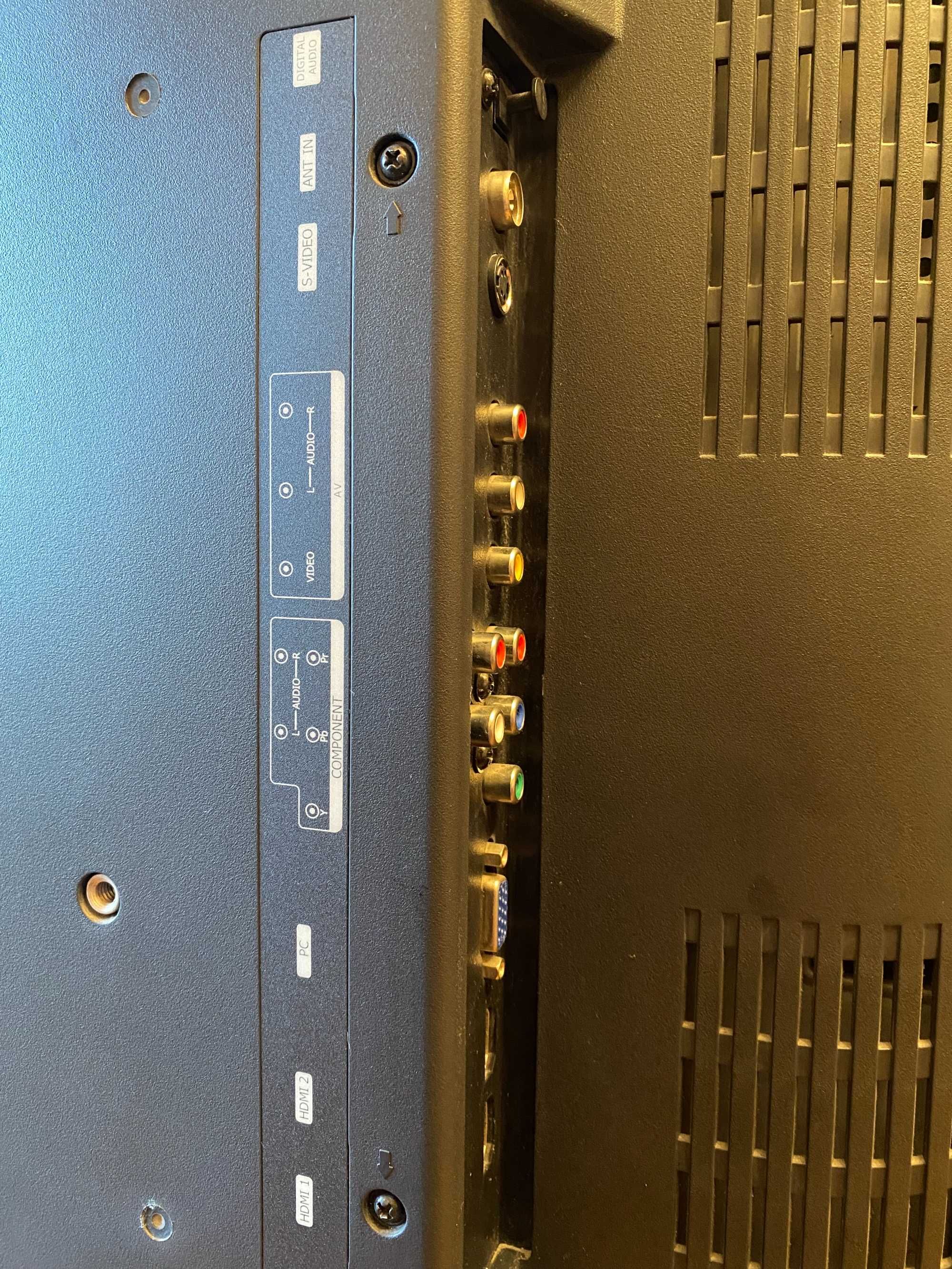 Telewizor DAEWOO DLP-32H3PB 32 cale LCD z pilotem